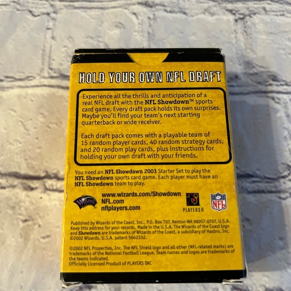 NFL (2003) SHOWDOWN GAME DRAFT 75 CARD PACK BY WIZARDS OF THE COAST - Picture 2 of 5